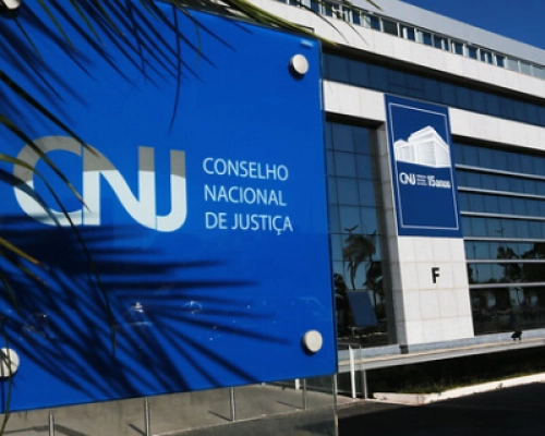 Conselho Nacional de Justiça coloca fim à aposentadoria compulsória; como punição