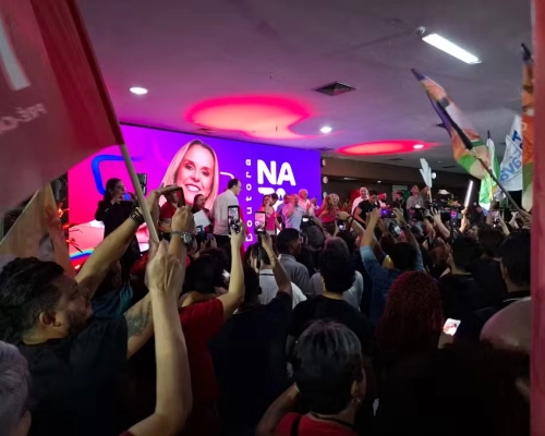 Grupo pró-Lula prega grande democracia e união entre aliados e alfineta adversários politicos