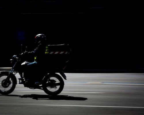 Bandido invade quintais de madrugada para roubar calcinhas no interior de SP
